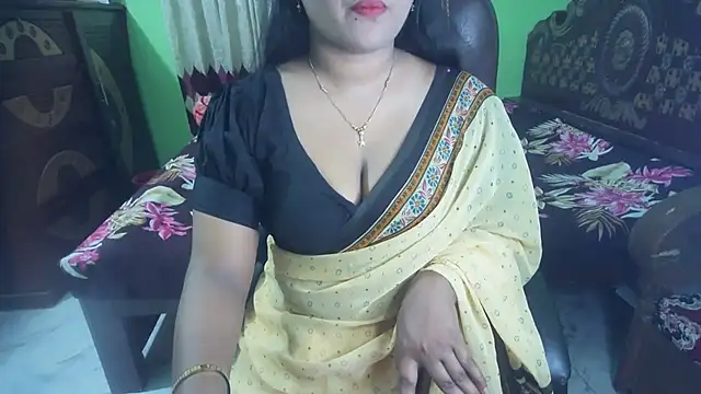 BengaliQueenStar online show from February 25, 2026, 4:29 pm