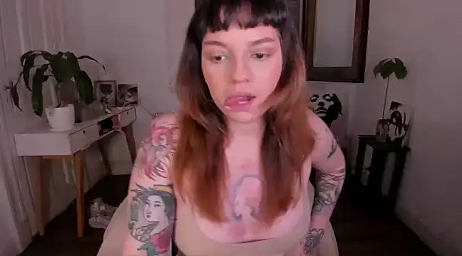 sophia goth online show from January 22, 2025, 11:21 pm