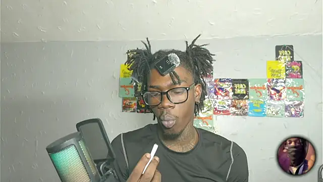 JasperBlaxx online show from April 12, 2026, 4:05 am