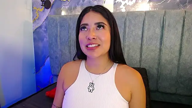 Snapshot of Susy_thomson chatting on February 10, 2026, 4:33 am Susy thomson online show from February 10, 2026, 4:33 am