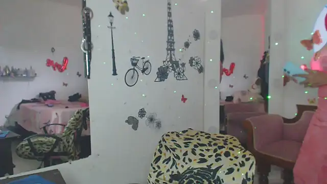 brigitht online show from April 15, 2026, 9:48 pm