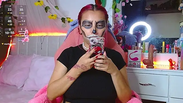 Littlerouse  online show from October 13, 2025, 6:37 am