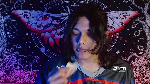 daiki sx online show from February 5, 2025, 12:20 am