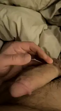 Wikiwikii1010 online show from March 12, 2025, 6:32 pm