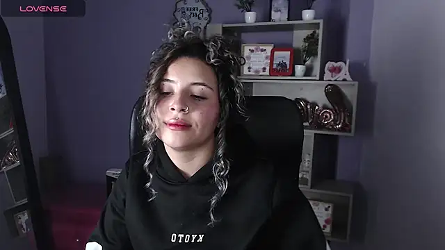 celeste blue69 online show from February 21, 2025, 8:07 am