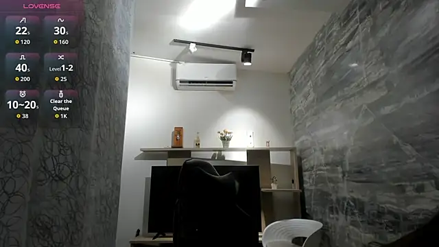 saracaball  online show from January 14, 2026, 4:27 am