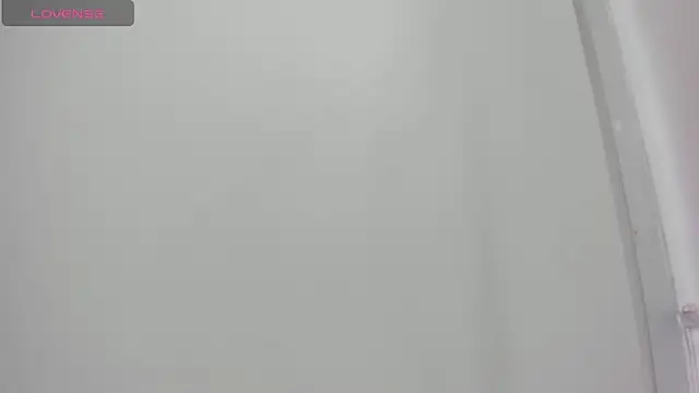 Cherllynn online show from November 13, 2025, 4:55 pm