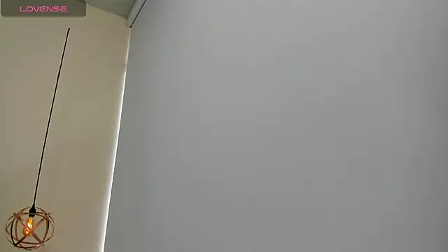 Cherllynn online show from November 19, 2025, 5:13 pm