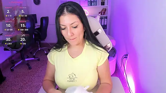 katya nt online show from September 13, 2025, 1:33 pm