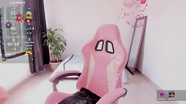 Rati Curly online show from December 21, 2025, 3:47 pm