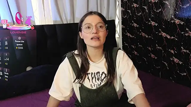 Elecktra sweet online show from September 10, 2025, 7:57 pm