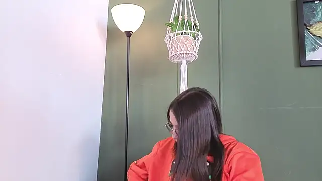 Snapshot of Elecktra_sweet chatting on May 14, 2026, 7:33 pm Elecktra sweet online show from May 14, 2026, 7:33 pm