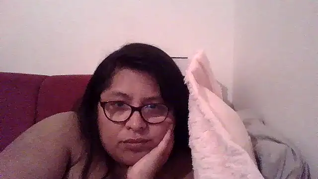 LillyStream30 online show from January 29, 2025, 6:07 pm