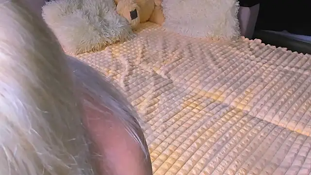 Sweeet Barbie online show from September 26, 2025, 3:30 pm