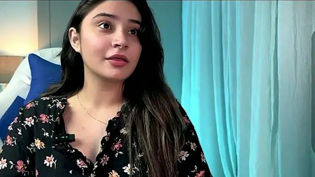 Snapshot of demieliss chatting on July 2, 2026, 6:03 pm demieliss online show from July 2, 2026, 6:03 pm