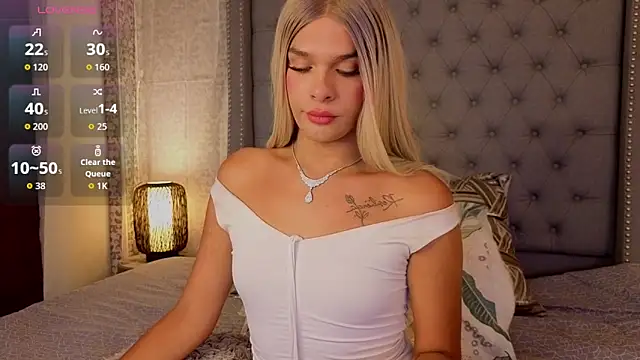 Snapshot of Shantal_Joness chatting on September 12, 2025, 8:52 pm Shantal Joness online show from September 12, 2025, 8:52 pm