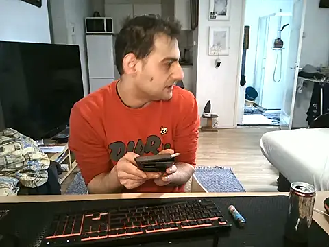 mihaimichael online show from April 5, 2026, 2:57 pm