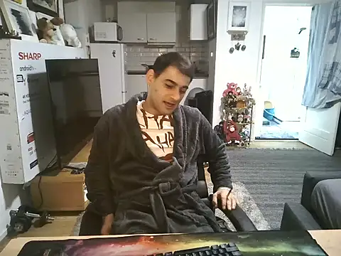 mihaimichael online show from October 18, 2025, 12:07 pm