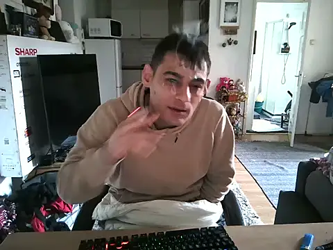 mihaimichael online show from November 8, 2025, 12:42 pm