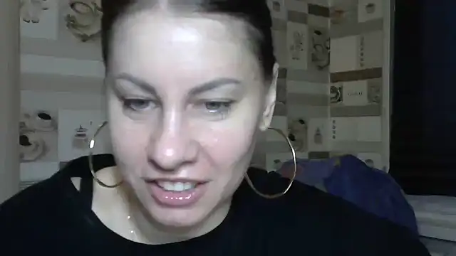 TherestlessKitty online show from October 7, 2025, 11:33 am