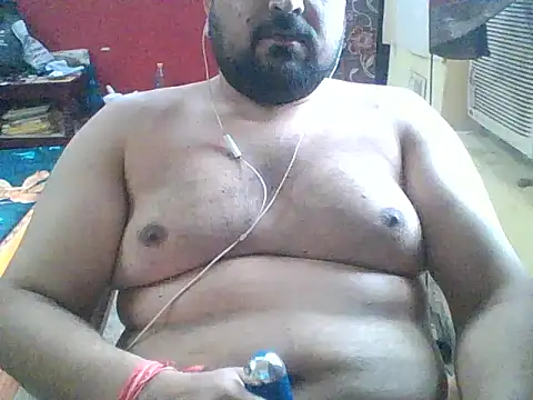 ARYANAVAILABLE online show from September 20, 2025, 3:33 am