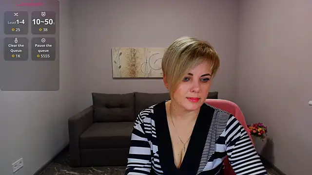 Julia Wilsone online show from February 1, 2026, 7:17 am