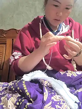 Sweetlove 77 online show from November 1, 2025, 2:33 pm