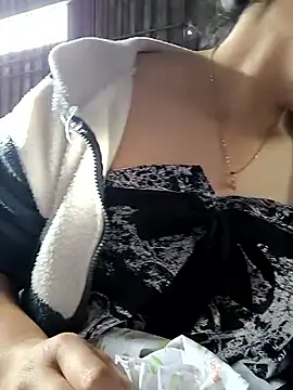 Sweetlove 77 online show from October 28, 2025, 1:17 am