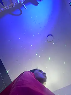 AlisonHoot69 online show from September 23, 2025, 12:50 am