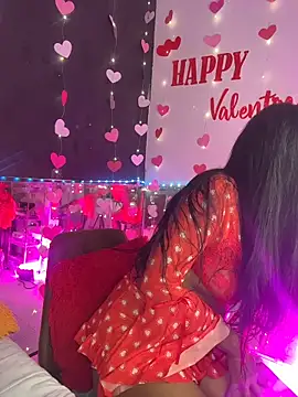 AlisonHoot69 online show from February 15, 2026, 5:19 am