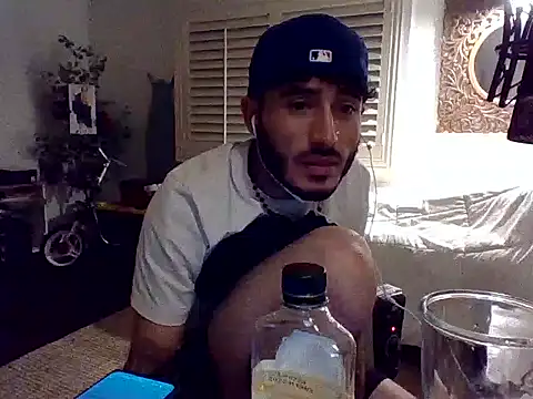 tengocanicas online show from December 18, 2024, 12:18 pm