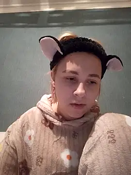 Gussie Bridie online show from February 15, 2025, 2:55 pm