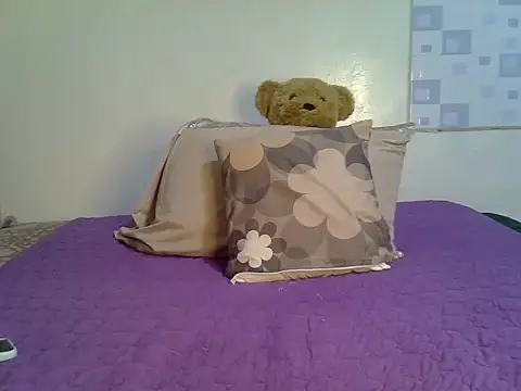 jeyberrie online show from October 1, 2025, 7:57 am