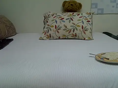 jeyberrie online show from November 14, 2025, 12:42 pm