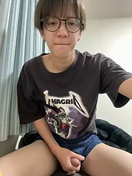 yuuuuma578 online show from September 8, 2025, 3:11 pm