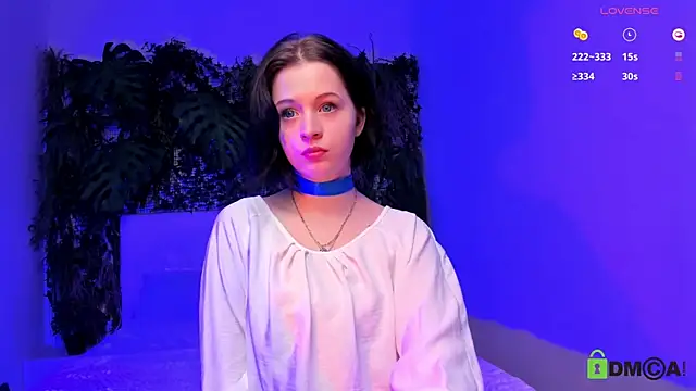 Alina Mills online show from March 18, 2025, 3:33 pm