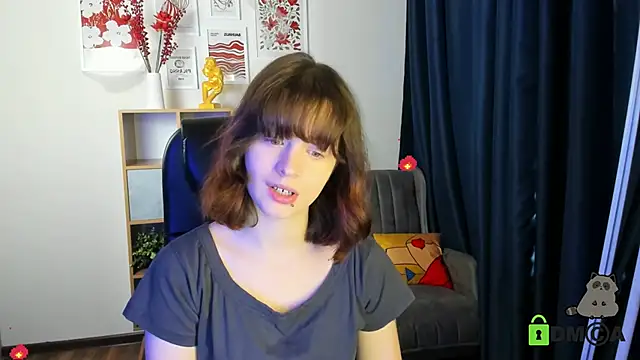 Alina Mills online show from October 29, 2025, 8:46 am