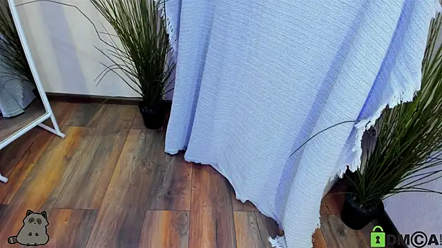 Alina Mills online show from March 11, 2025, 4:40 pm