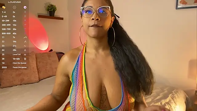 aleiasc online show from September 17, 2025, 11:29 pm