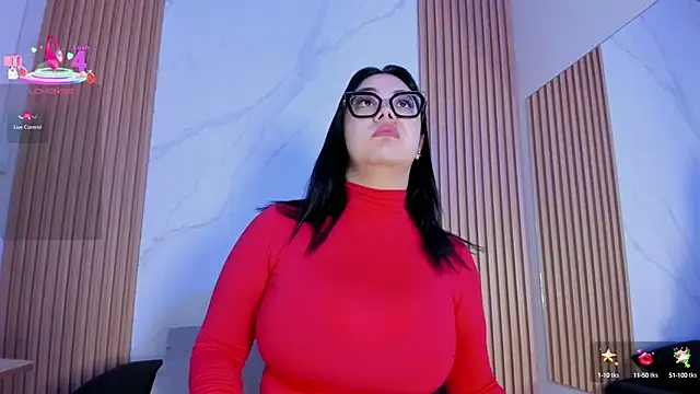 Snapshot of juicy_led_ chatting on October 15, 2025, 11:18 am juicy led online show from October 15, 2025, 11:18 am