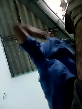 Rogersmit2 online show from September 21, 2025, 3:55 am