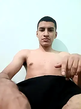 Rogersmit2 online show from January 14, 2026, 3:21 am