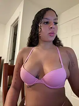 thatonelightskinn online show from September 20, 2025, 6:51 am