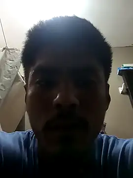 Aqua2312 online show from April 4, 2026, 10:16 pm