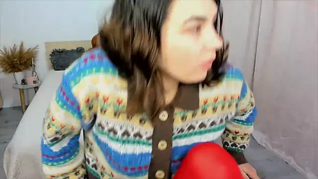 Alexa Dolly12 online show from February 17, 2025, 9:13 am