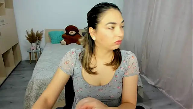 Alexa Dolly12 online show from November 27, 2025, 6:14 am