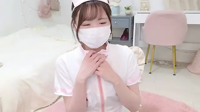 Sayuringo  online show from February 18, 2025, 5:20 pm