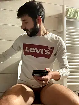 fisicato online show from November 29, 2025, 1:33 pm