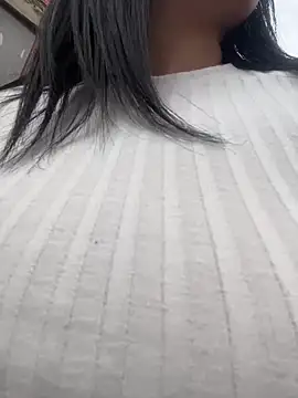  luna torres online show from April 11, 2026, 1:26 pm