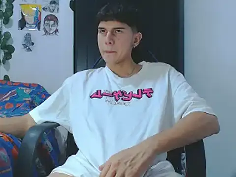 Snapshot of SonSett chatting on March 16, 2025, 5:47 am SonSett online show from March 16, 2025, 5:47 am